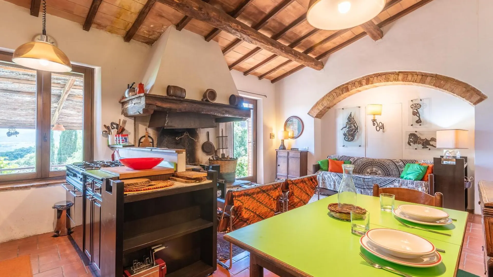 Casa Rosa A Murlo Apartment