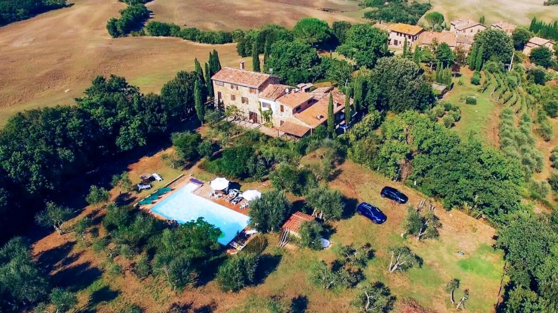 Casa Rosa A Murlo Apartment