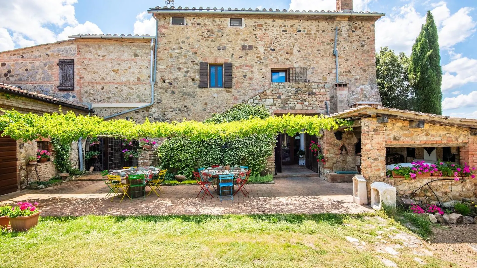 Casa Rosa A Murlo Apartment 0*,  Italy